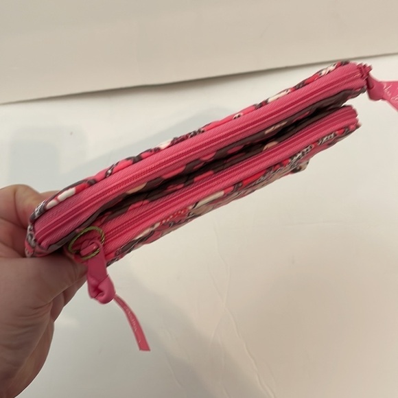 Vera Bradley Double zip Cosmetic Bag in Blush Pink Design new with tags - Picture 3 of 13